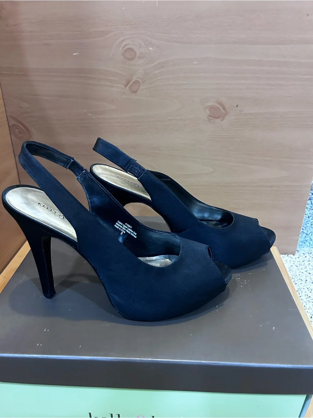 Kelly & Katie Black Peep Toe Slingbacks with Metallic Insole